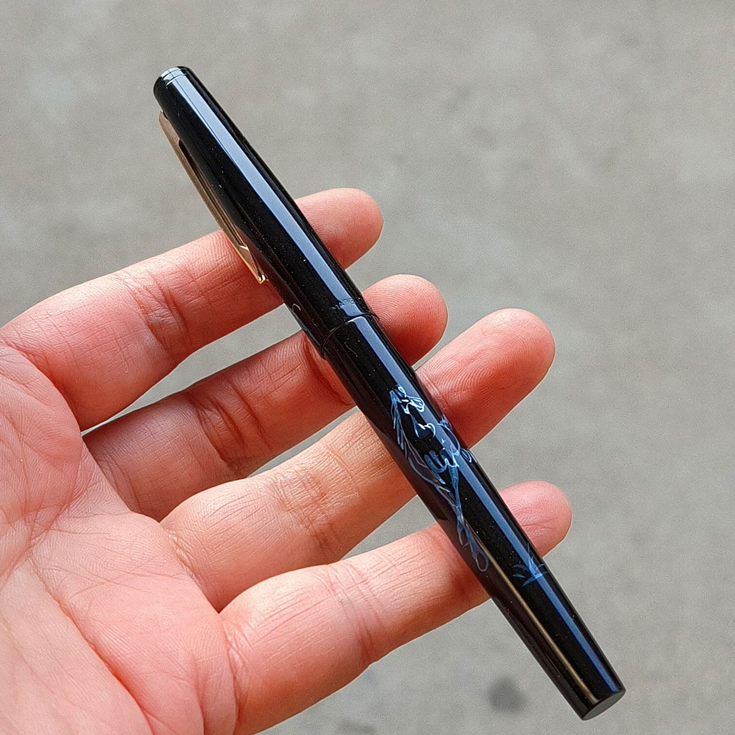 Vintage Collectible Pens - ปากกาหมึกซึมวินเทจ HERO 343 ลายม้าพิมพ์ลายคลาสสิกย้อนยุค ยุค 1990