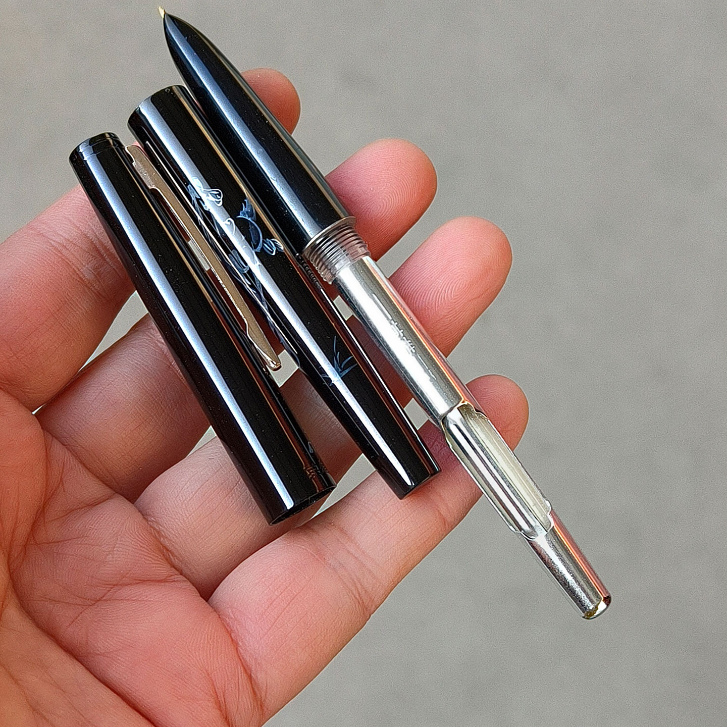 ปากกาหมึกซึมวินเทจ HERO 343 ลา - Vintage Collectible Pens บทวิจารณ์และราคา